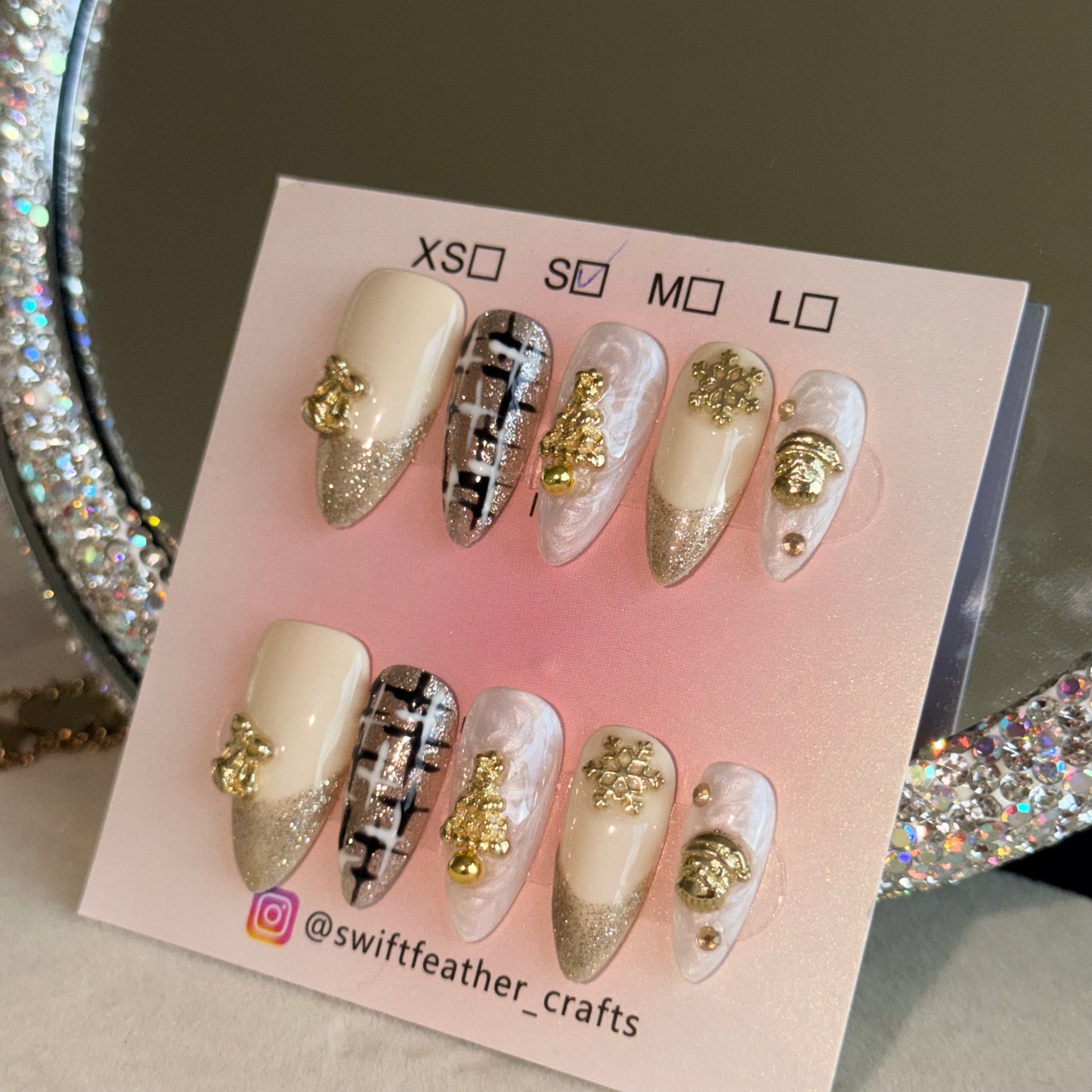 Christmas Gold Charm Press-On Nails – Cream Glow, Plaid & 3D Tree Accents