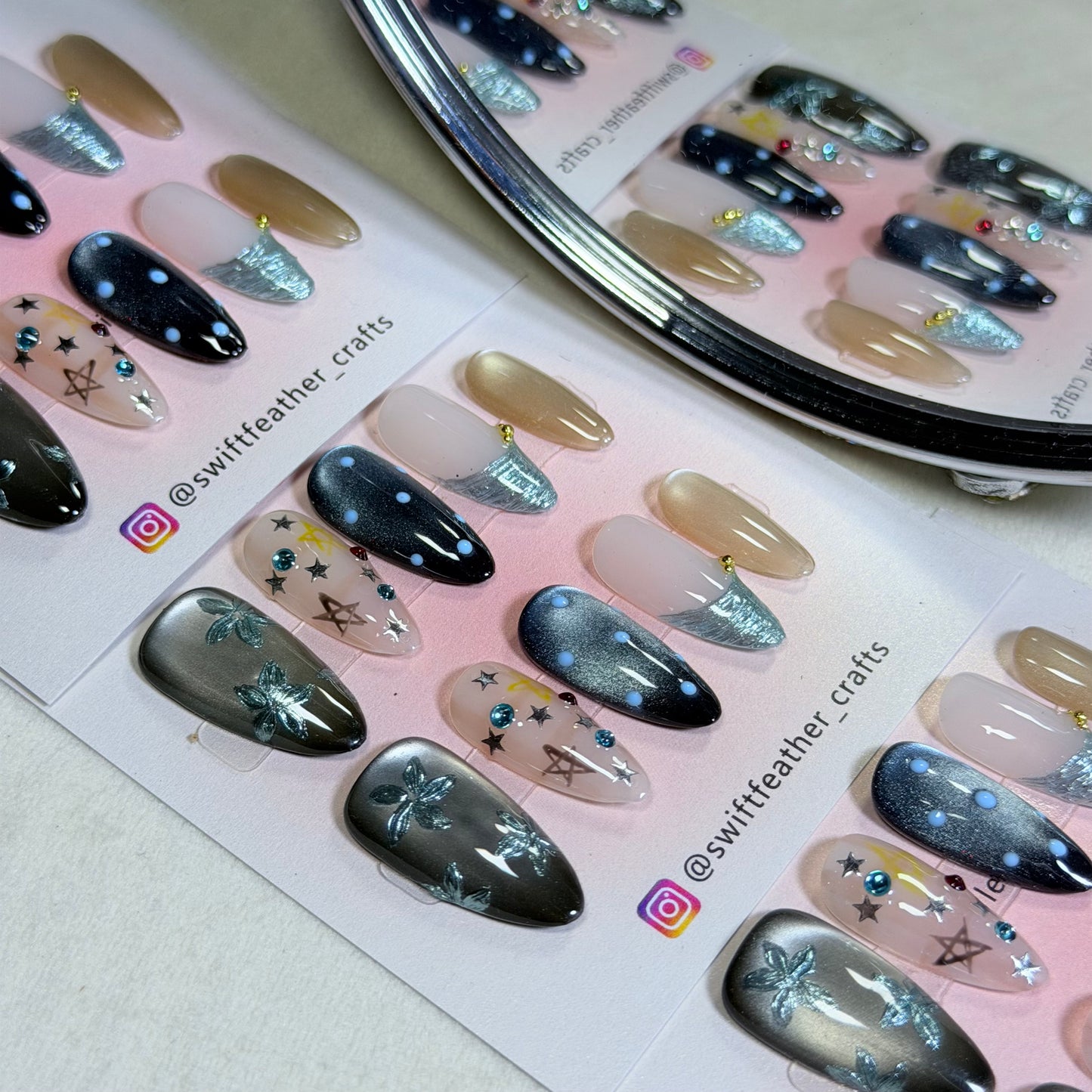Blue Gradient Press-On Nails – Star Detail Design, Cat Eyes