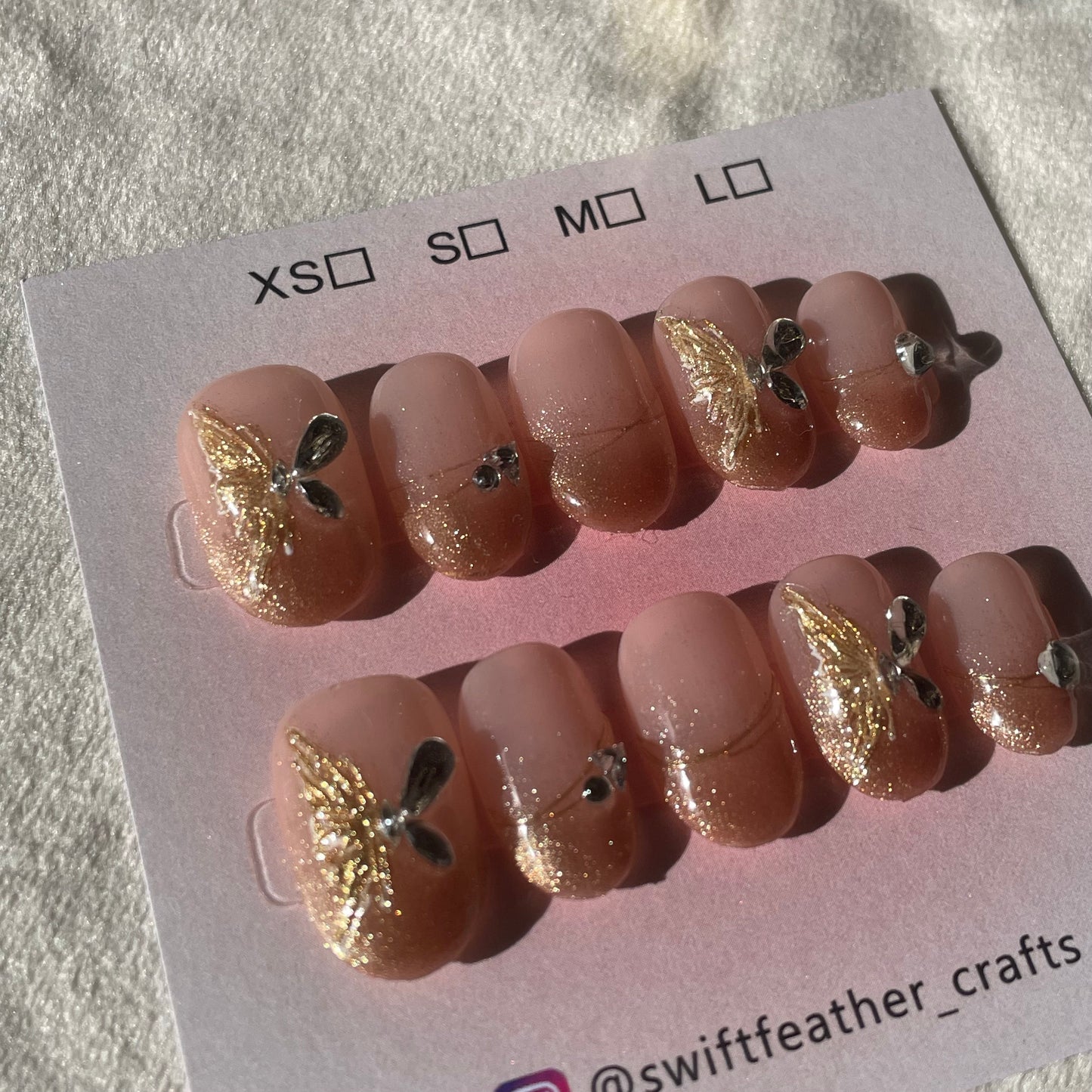 Sparkling Golden Butterfly Gem Press-On Nails Short Almond Shape