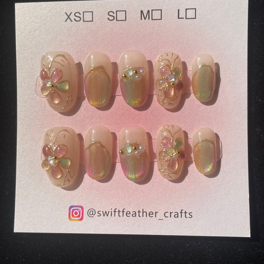 Golden Bloom Aurora Powder Short Squoval Press-On Set